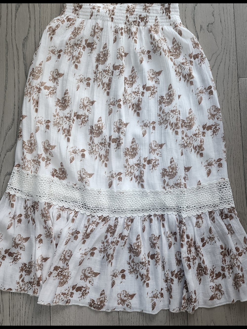 Boho Floral Lace Trim Midi Skirt | Size Medium - Picture 3 of 6